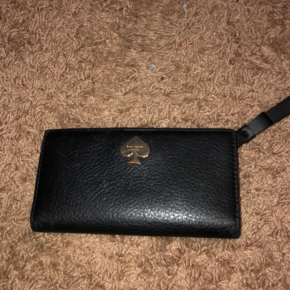 Kate Spade Wallet - Picture 1 of 6